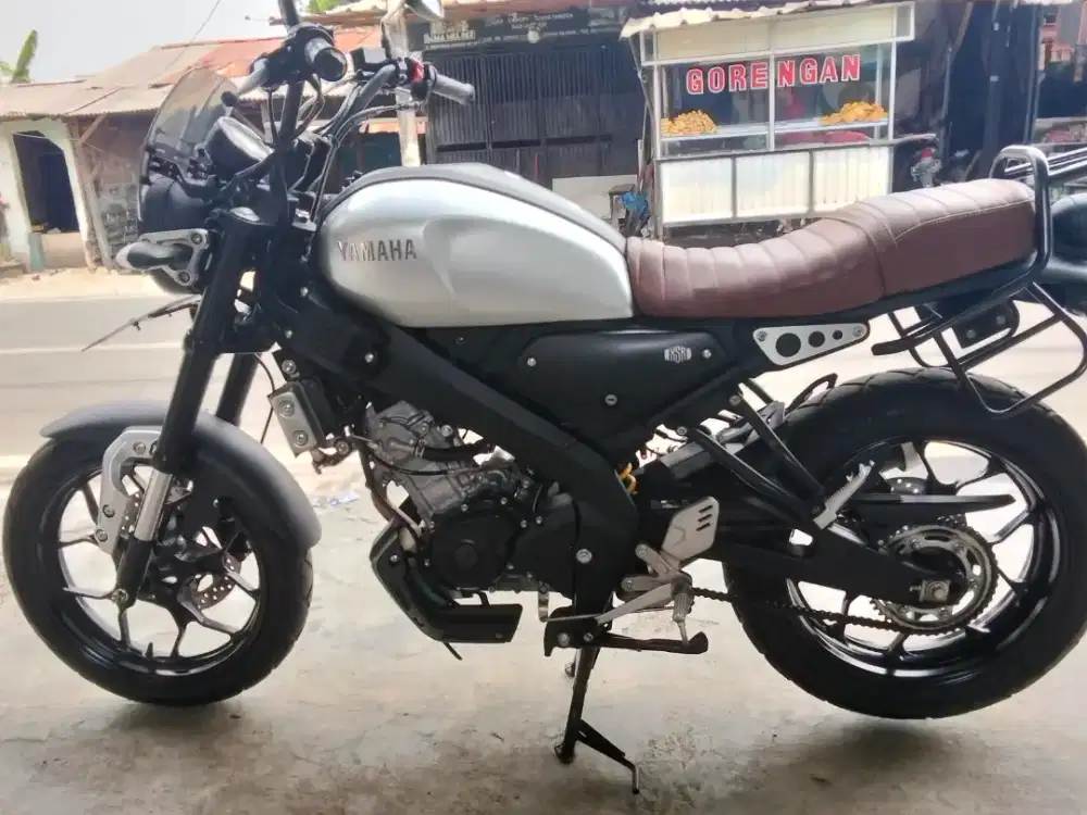 YAMAHA XSR 155 TAHUN 2022 MESIN SEGEL