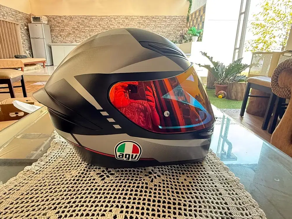 AGV K1S Silver Limited