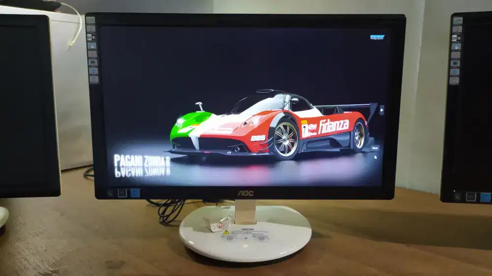 LAYAR MONITOR PC merek AOC E943FW 19 inch SLIM