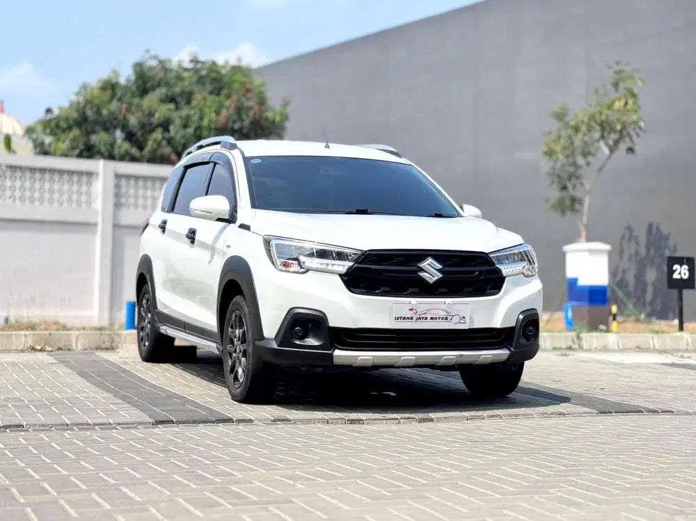 Suzuki XL7 1.5 BETA HYBRID AT 2023 - PUTIH