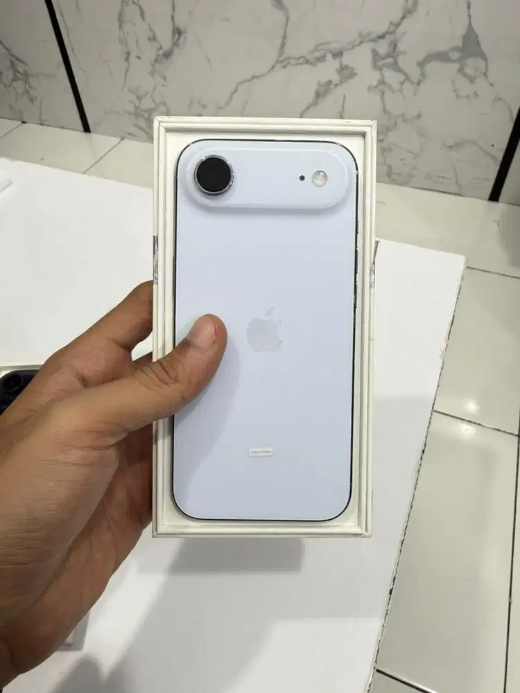 Iphone 17 air 256 like new no minus