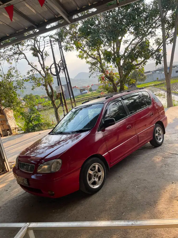 Kia Carens I Automatic