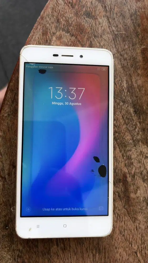 Xiaomi Redmi 4A (Box , Mesin Hidup, LCD Rusak)