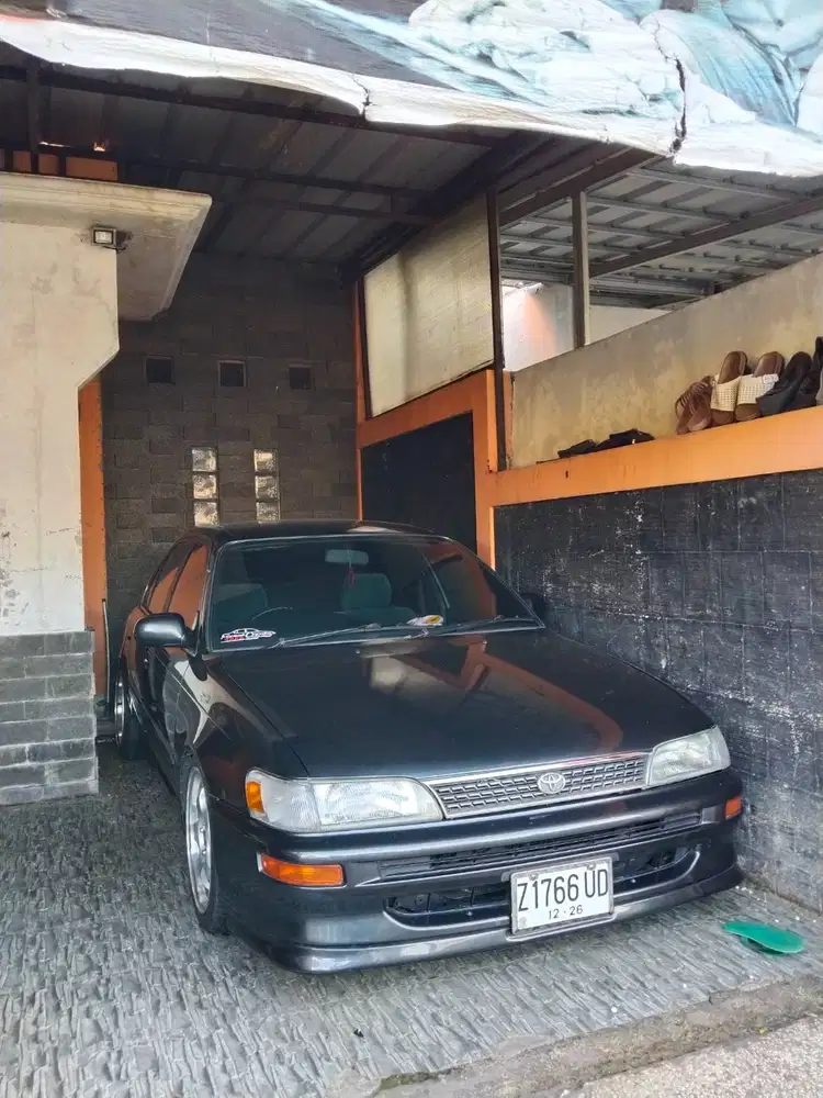 Corolla great 94 (pemakaian pribadi) tinggal nongkrong