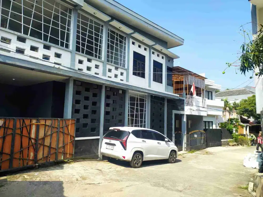 rumah murah 2 lantai komplek padasuka kota bandung dekat ke sucore