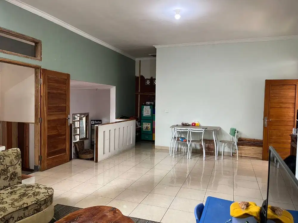 Jual Rumah Lokasi Ujung Berung