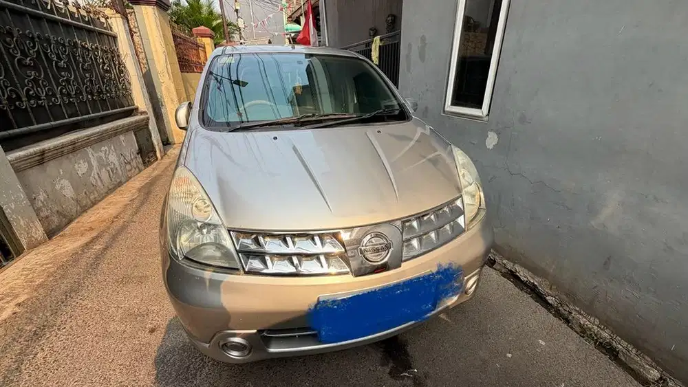 Nissan Livia AT 2008