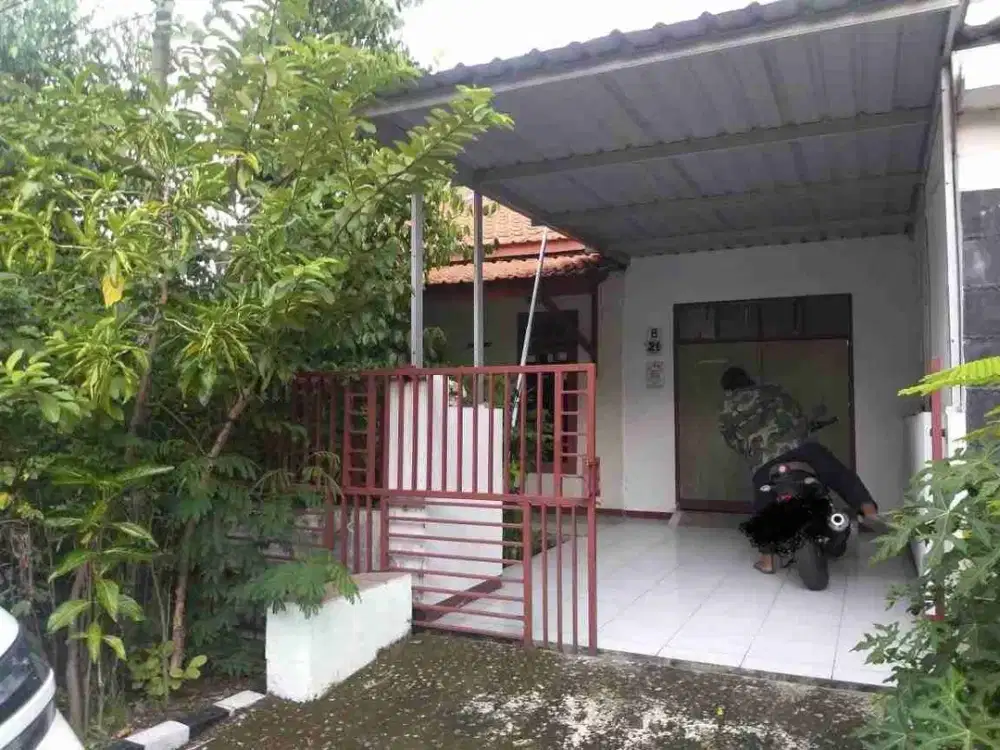 Dijual Rumah Tenggilis Mejoyo dekat Ubaya