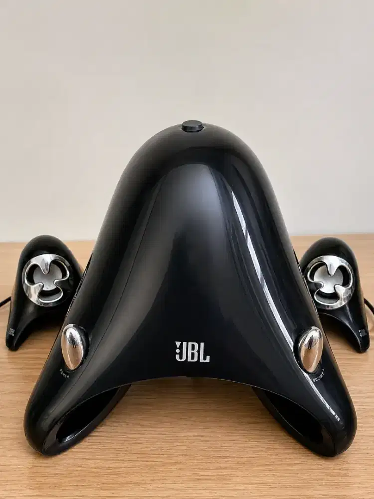 Speaker JBL suara Dem dem dem