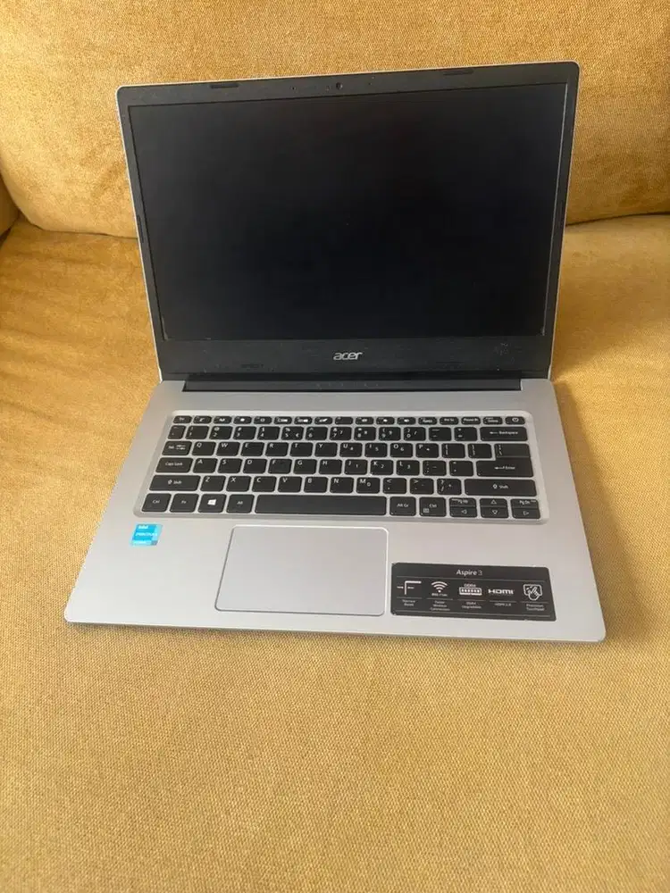 Dijual Laptop Acer Aspire 3 A314-35 Silver - Mulus Normal Siap Pakai