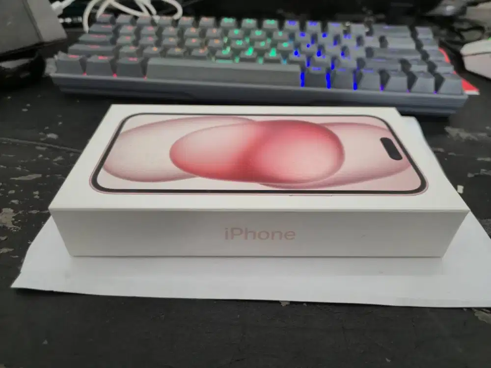 iPhone 15 128GB Pink BNIB Segel - IBOX