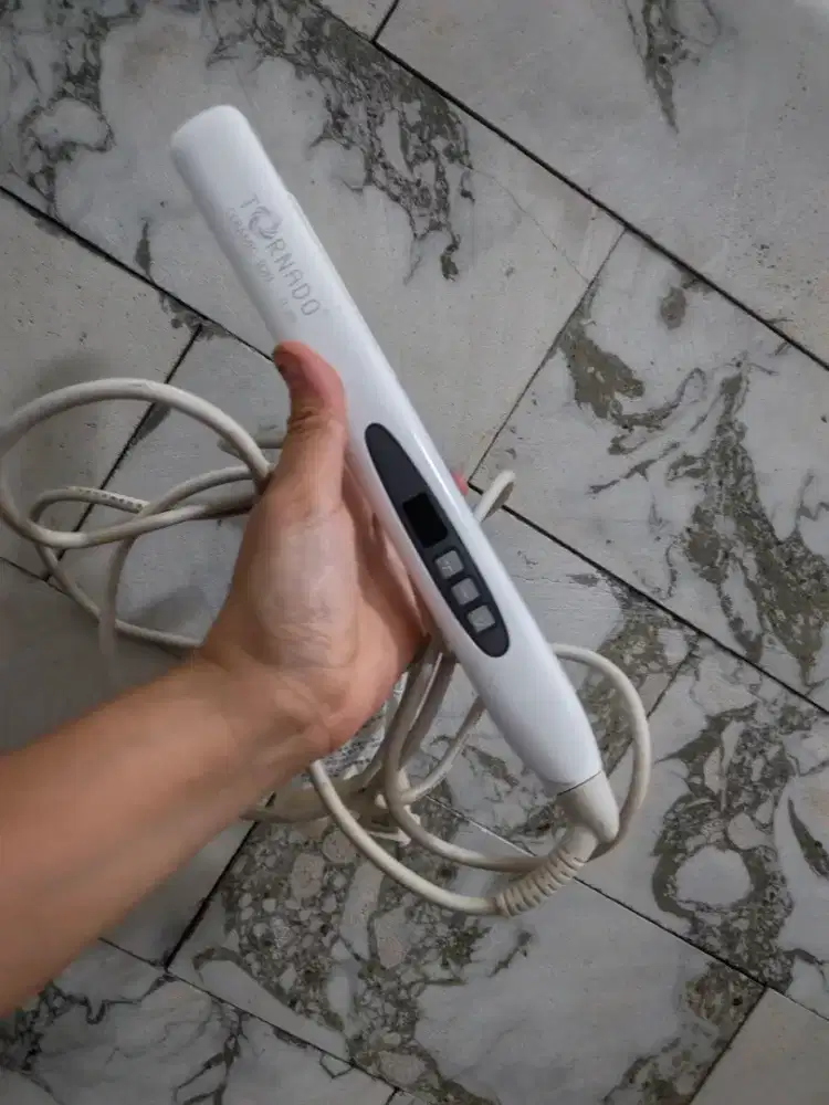 Catokan Curly dan lurus