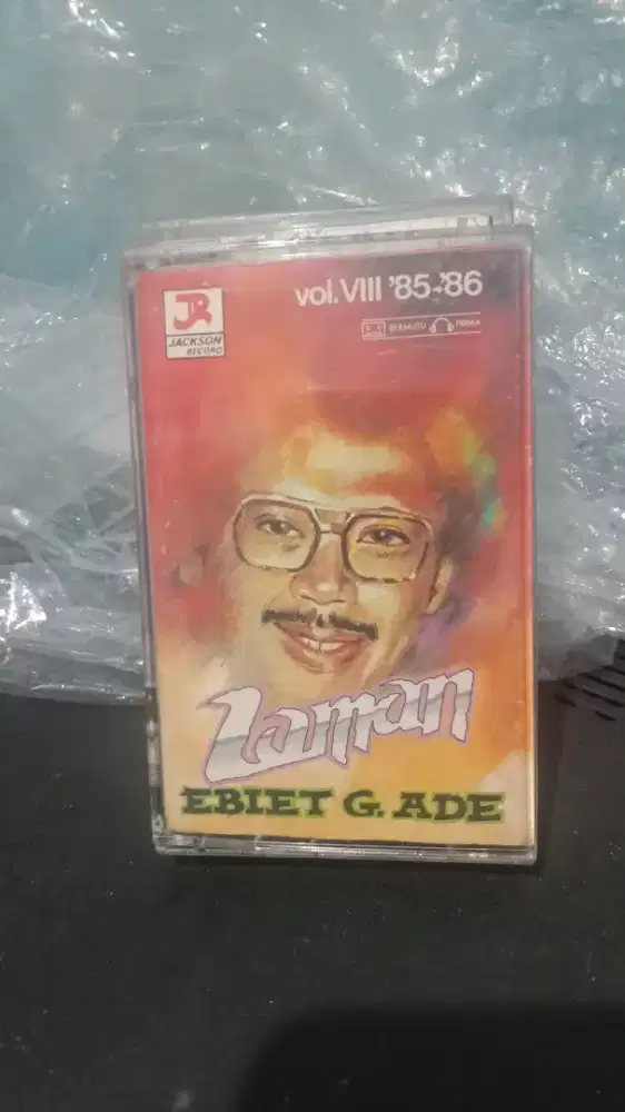 Kaset pita jadul ebit gede