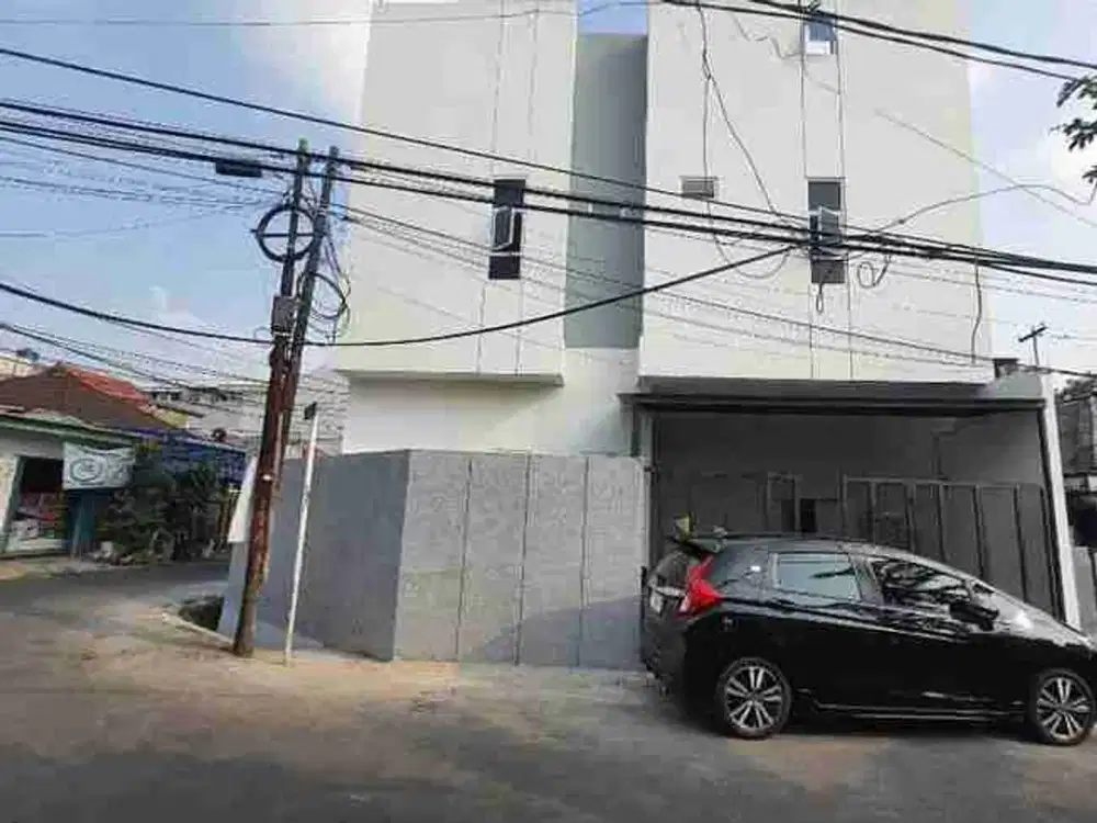 rumah baru di kebon baru tebet