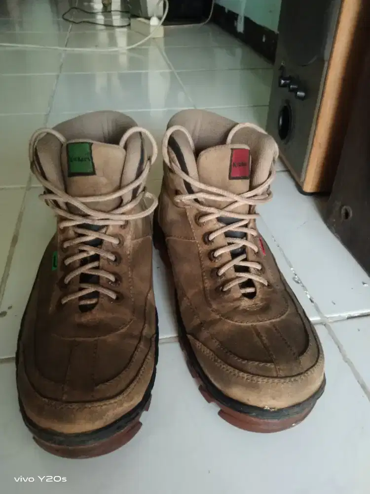 Sepatu Safety Bekas uk 41-42