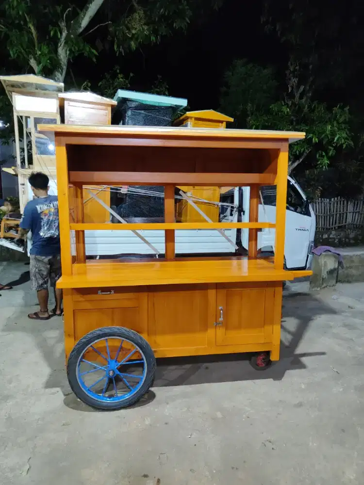Promo Gerobak Mie Ayam jg Melayani Pesanan Grobak Bakso Bubur Sate dlL