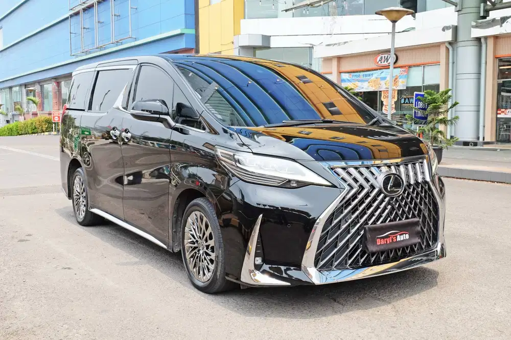 2023 LEXUS LM350 VIP 4-Seater tdp 66jt