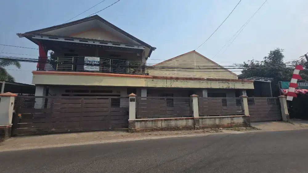 Rumah lantai 2 pinggir jalan tanpa perantara