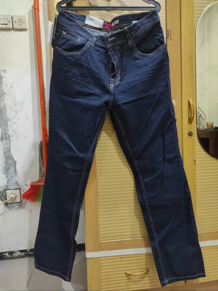 Celana Jeans CDL Baru Tidak Jadi Pakai Warna Biru Tua Bahan Lemas