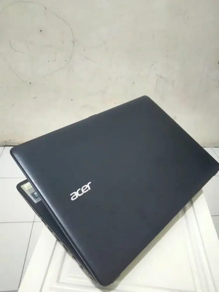 Laptop acer one Z1402 Black Ram 8 GB 500 GB HDD