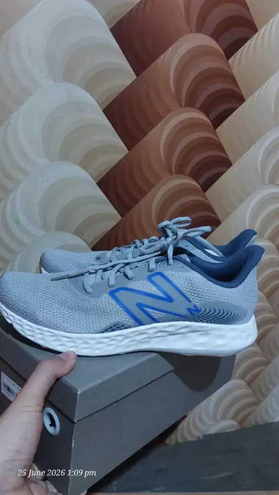Sepatu new balance