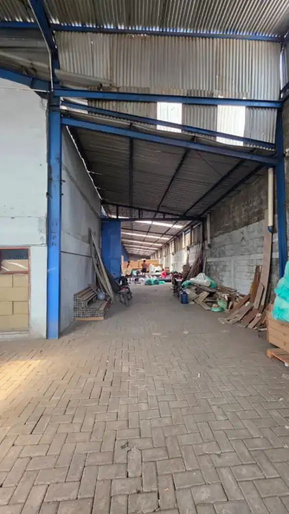 JARANG ADA GUDANG LUAS SURABAYA DEKAT KALIANAK TOL DUPAK SATELIT