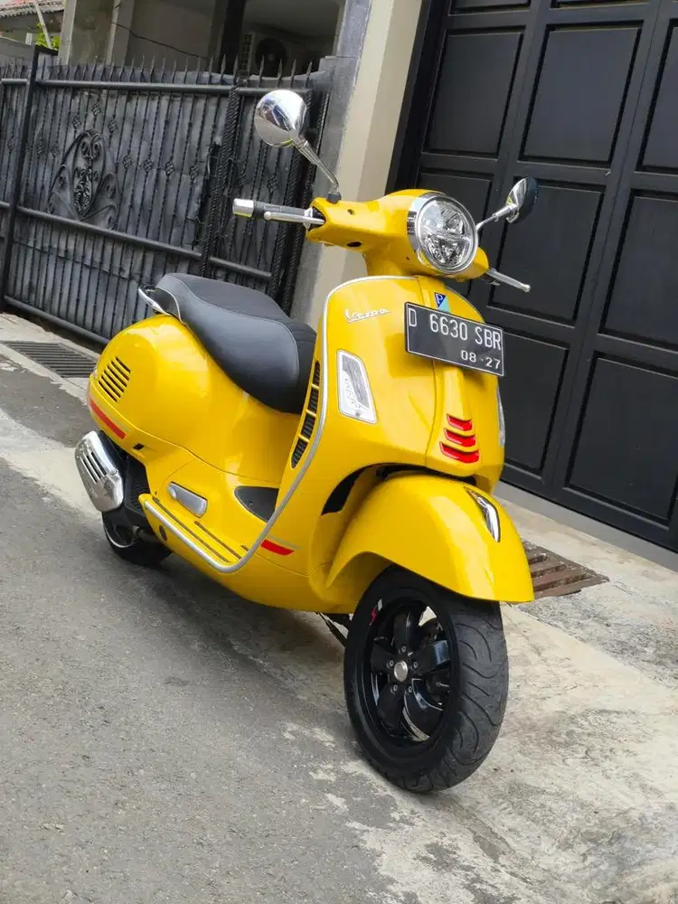 Vespa GTS ABS 2022