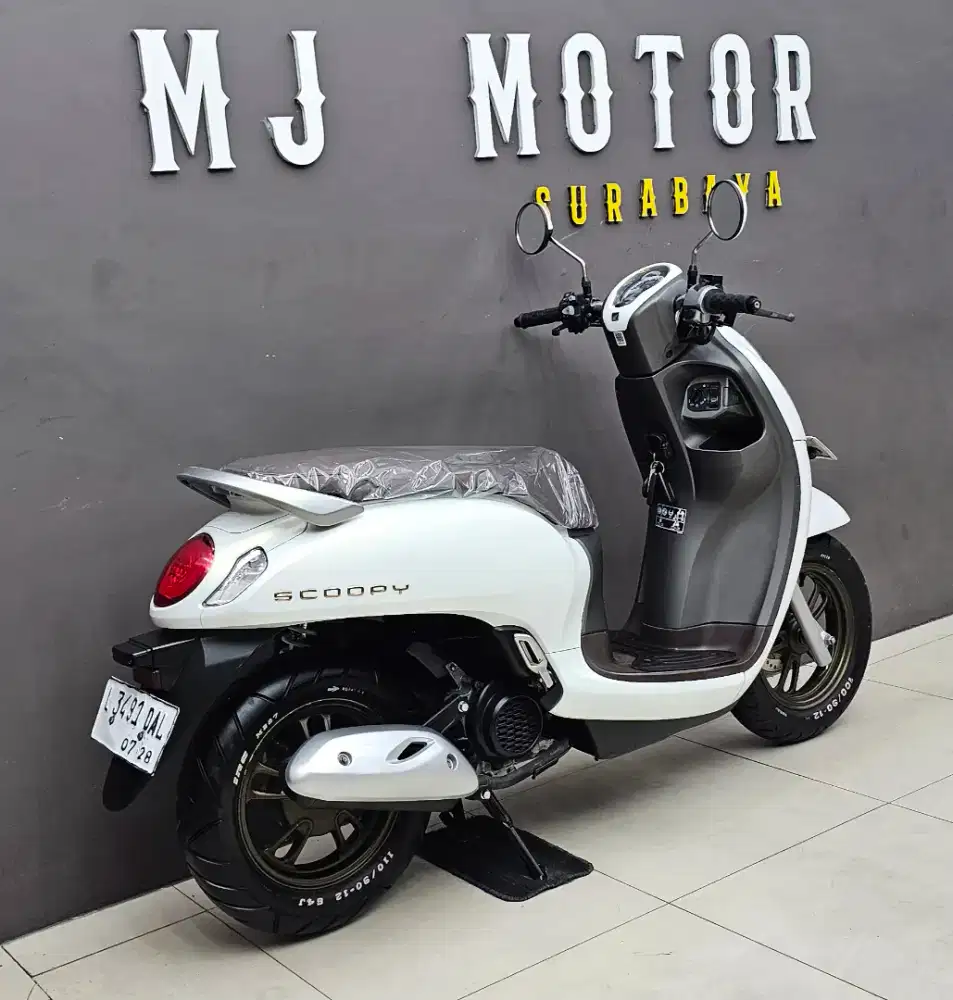 Honda Scoopy Prestige Tahun 2023 KEYLESS