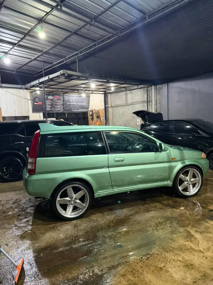 HRV GH1 Tahun 2000 2 pintu mint JDM Collection