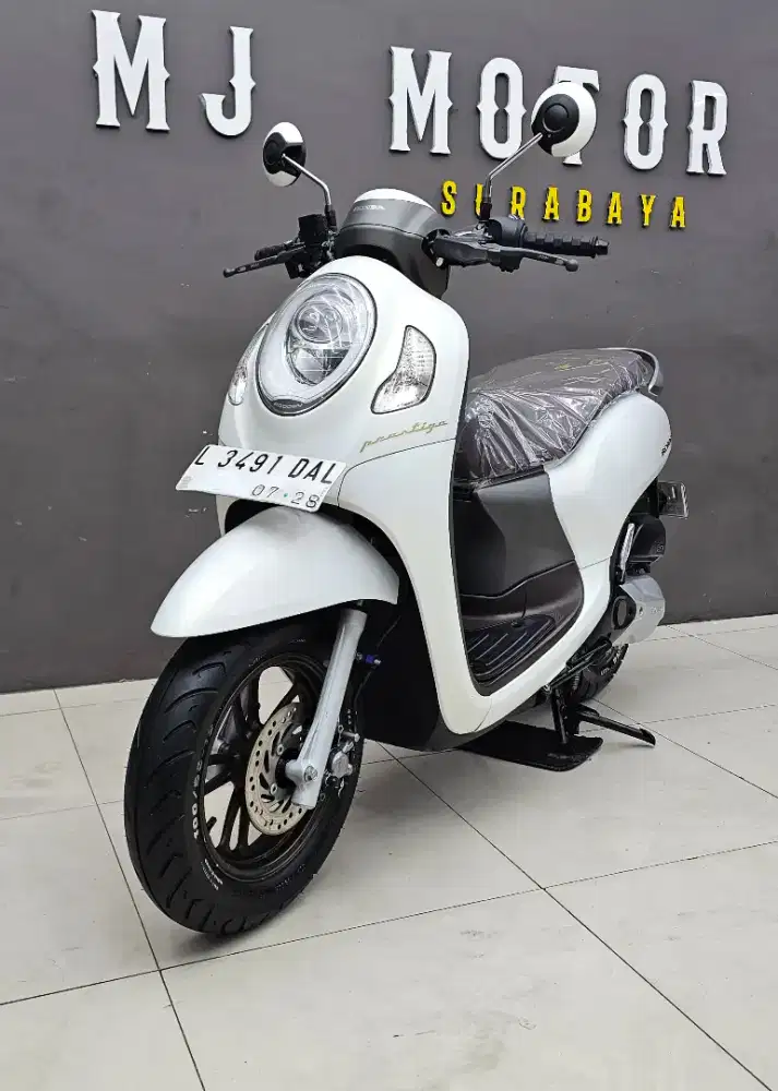 Honda Scoopy Prestige Tahun 2023 KEYLESS