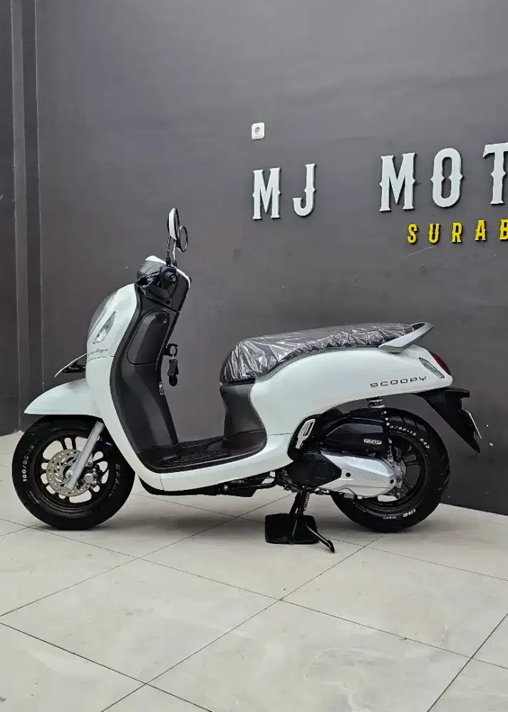 Honda Scoopy Prestige Tahun 2023 KEYLESS