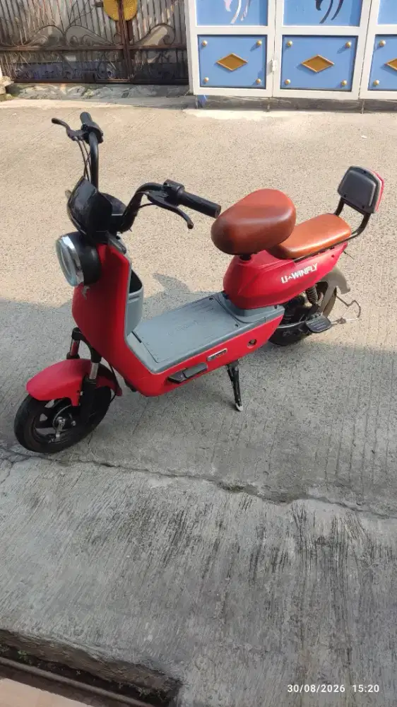 Sepeda Listrik Uwinfly D7S Seken Aki Soak