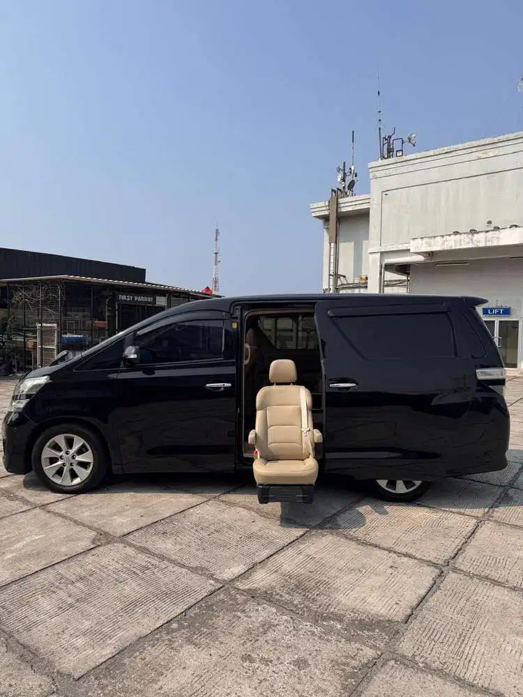 Vellfire V ps walcab at 2010