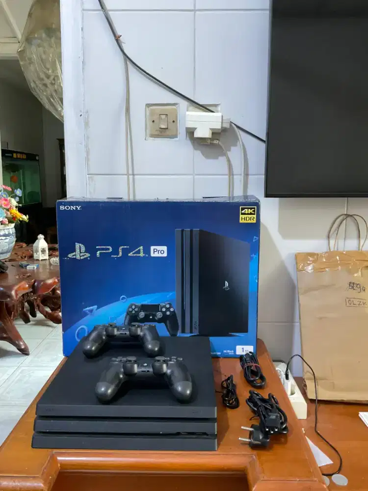 Ps4 Pro Fullset 1TB Original