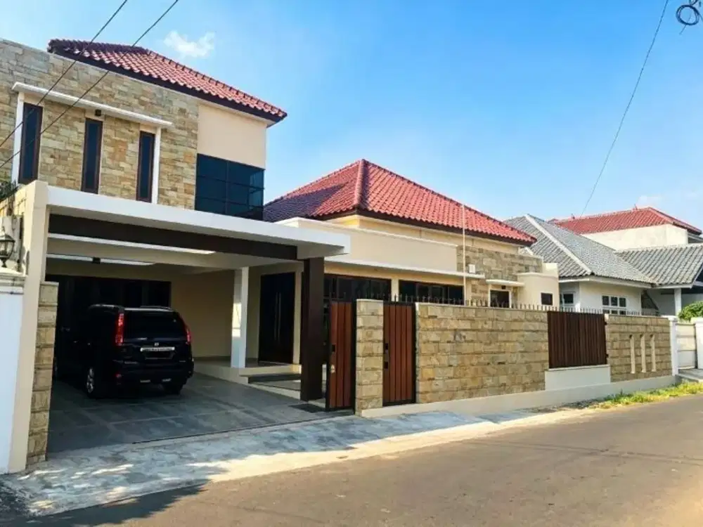 DIJUAL RUMAH LUAS RAWAMANGUN JAKARTA TIMUR KOMPLEK PERTAMINA BEBAS BANJIR SIAP HUNI DEKET TOL DAN MALL