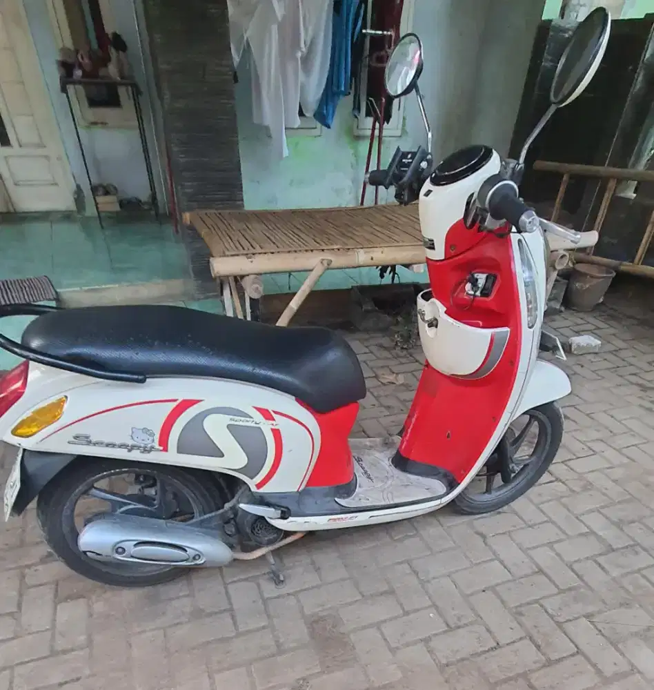 Honda SCOOPY FI 2014