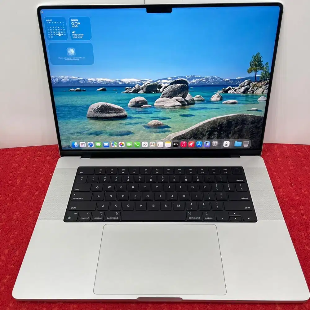 Macbook Pro 16 inch 2023 M2 Pro Silver