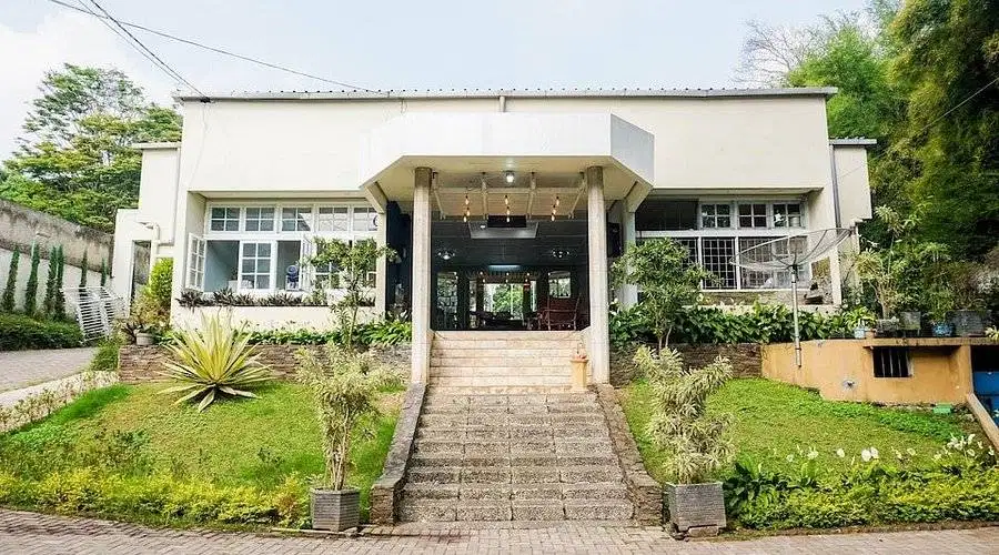 DIJUAL PROPERTI KOMERSIAL MAINROAD JL. RAYA LEMBANG
