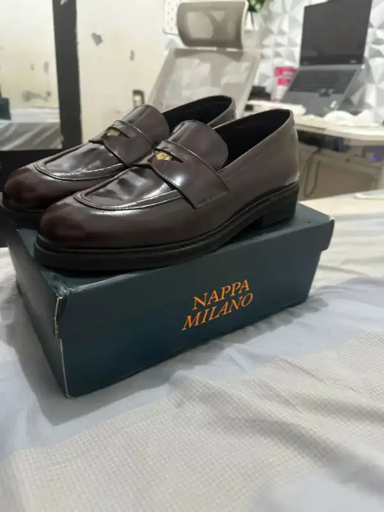 Nappa Milano tipe Quinn Penny warna Maroon original