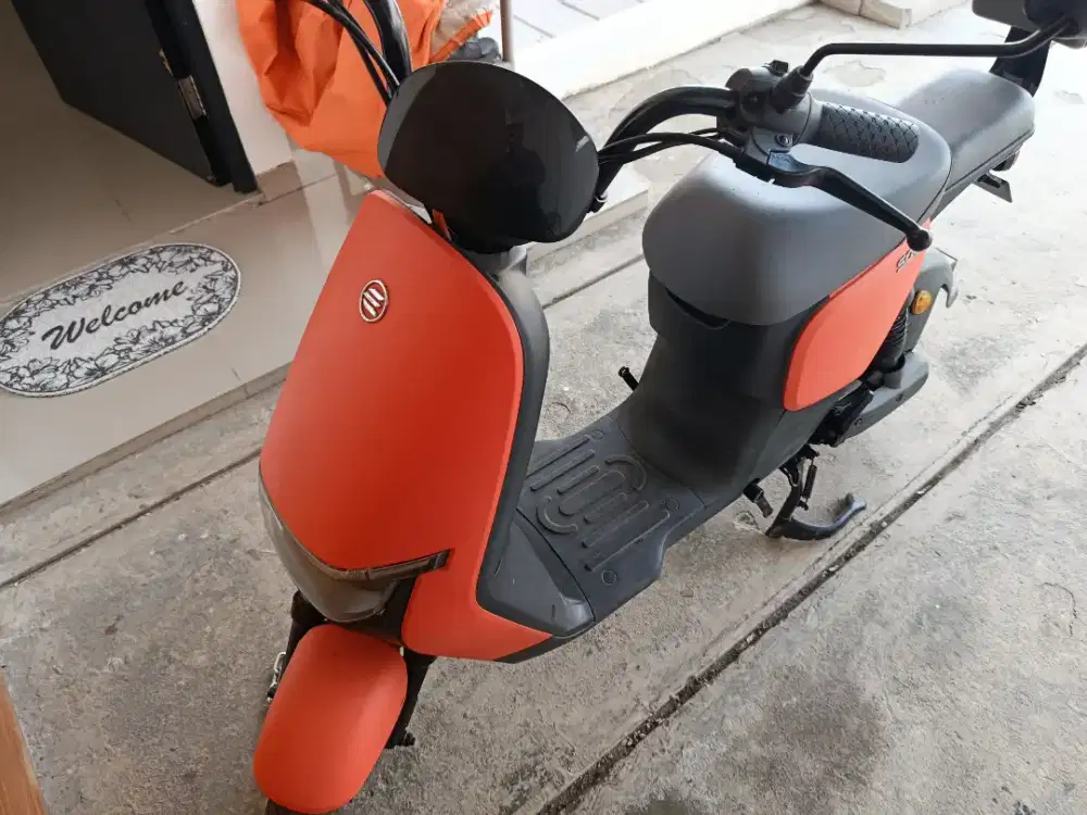 Sepeda Listrik Saige M80 Oranye