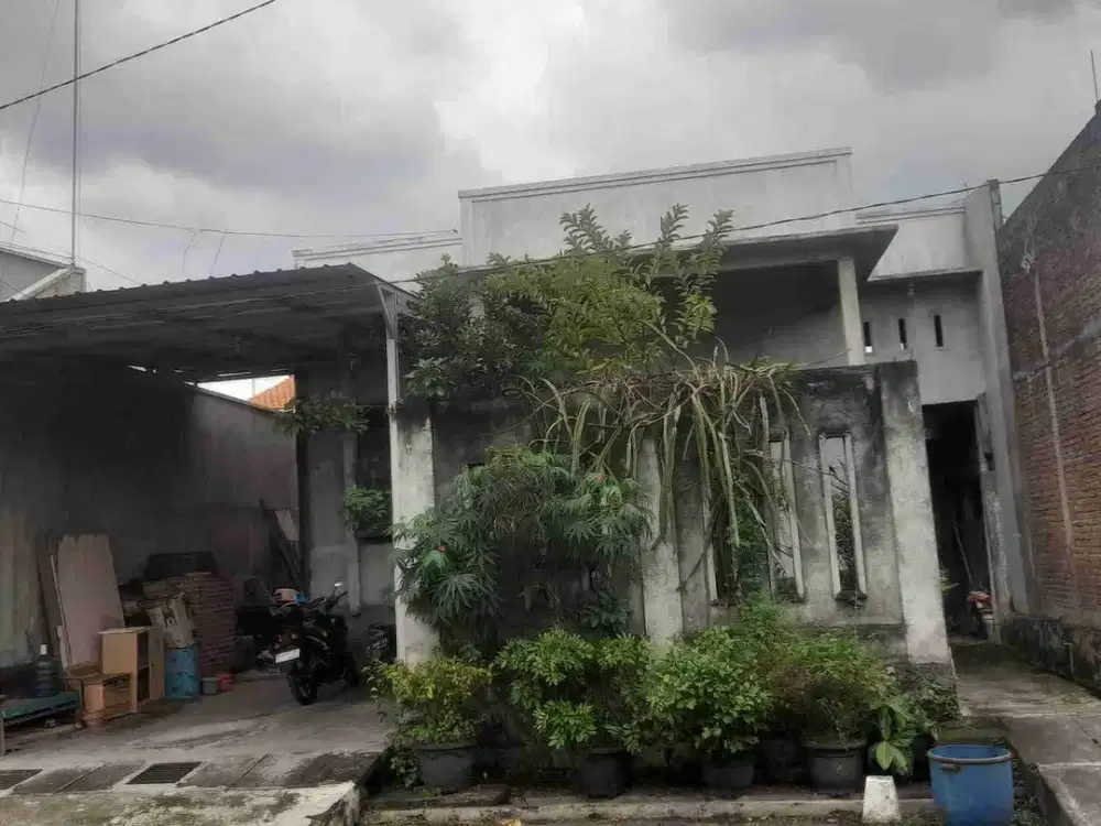 BU Rumah di Jl Wiroto V Krobokan, Semarang Barat