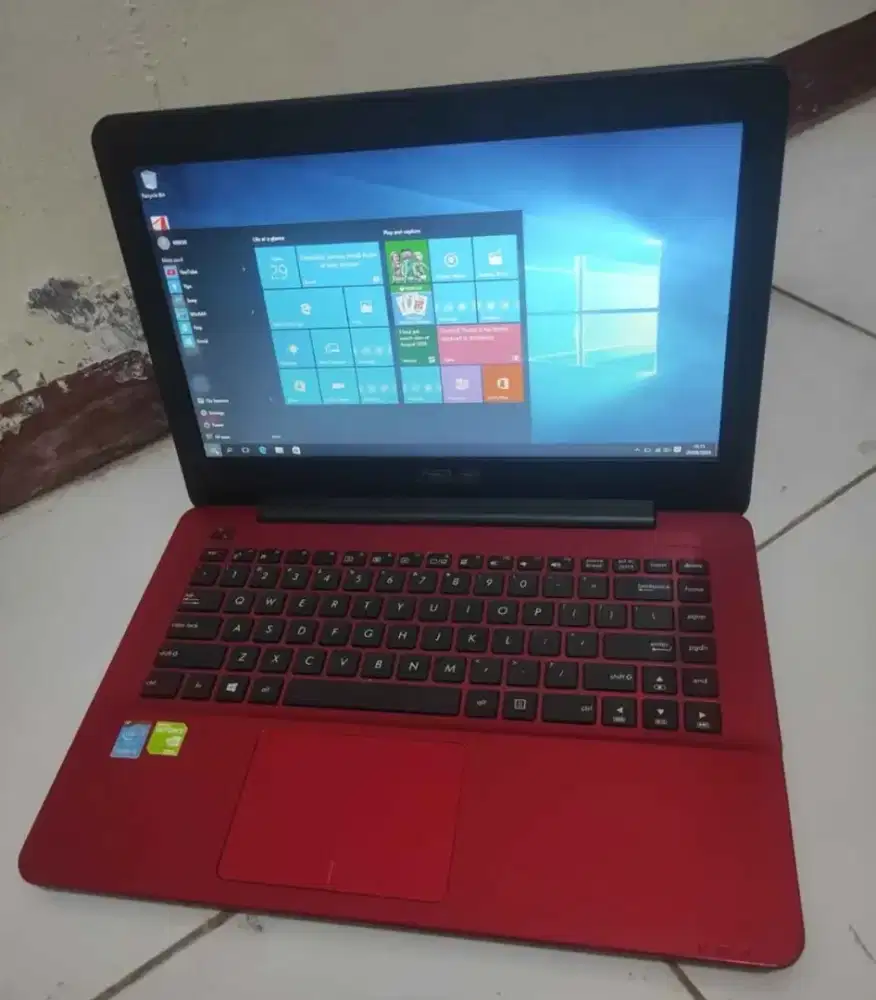Laptop asus A455L core i5 GEN5