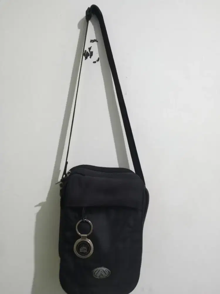Tas Eiger Ori Slempang