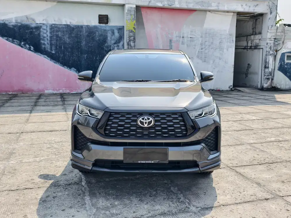 [KM 8.000]TOYOTA INNOVA ZENIX V HEV MODELLISTA HYBRID 2024