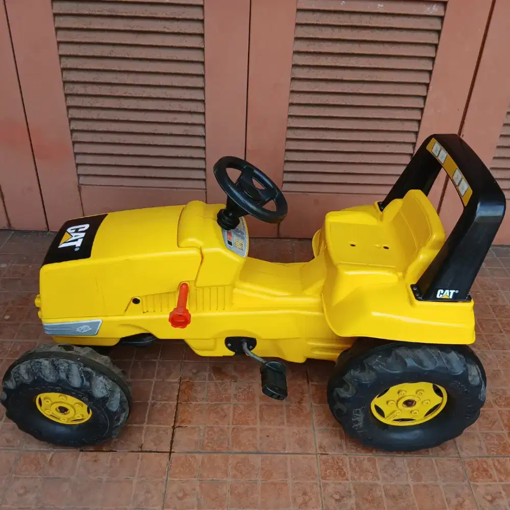 Sepeda Anak Model Traktor - Mainan Traktor Pedal - Sepeda Anak Traktor