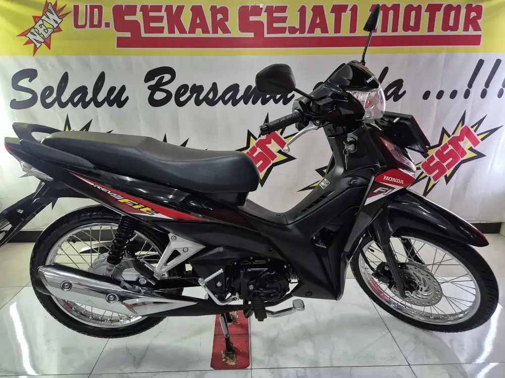 Honda Revo fit fi km2 ribuan istimewa pool
