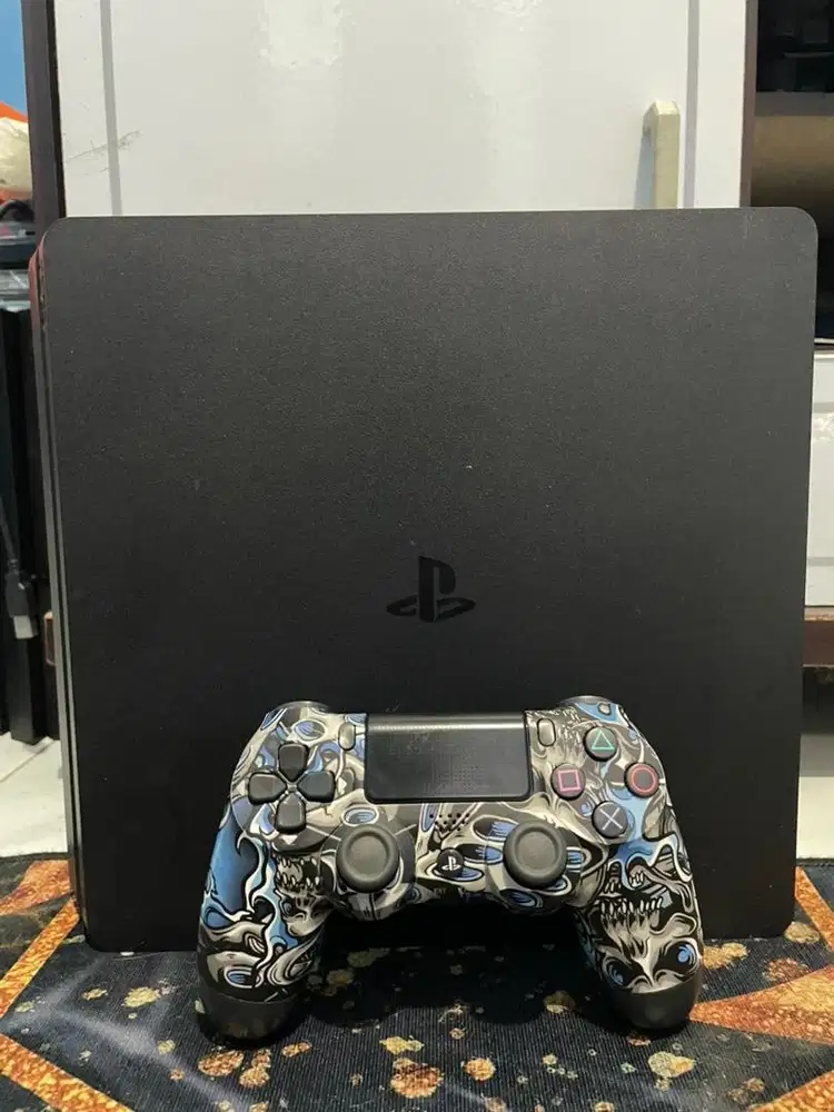 PS4 slim 1 terabyte full games bebas request