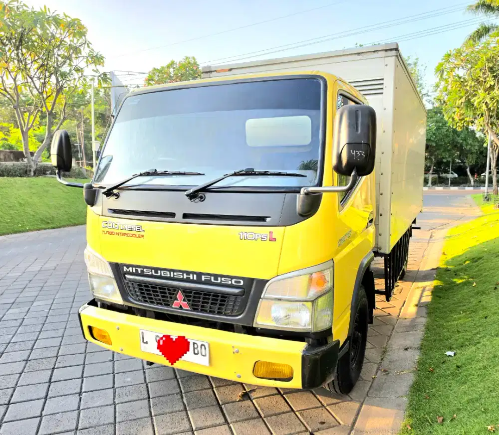 Simpnan Truck Truk Colt Diesel Canter Engkel 4 Roda FE71 Box 2014/2015