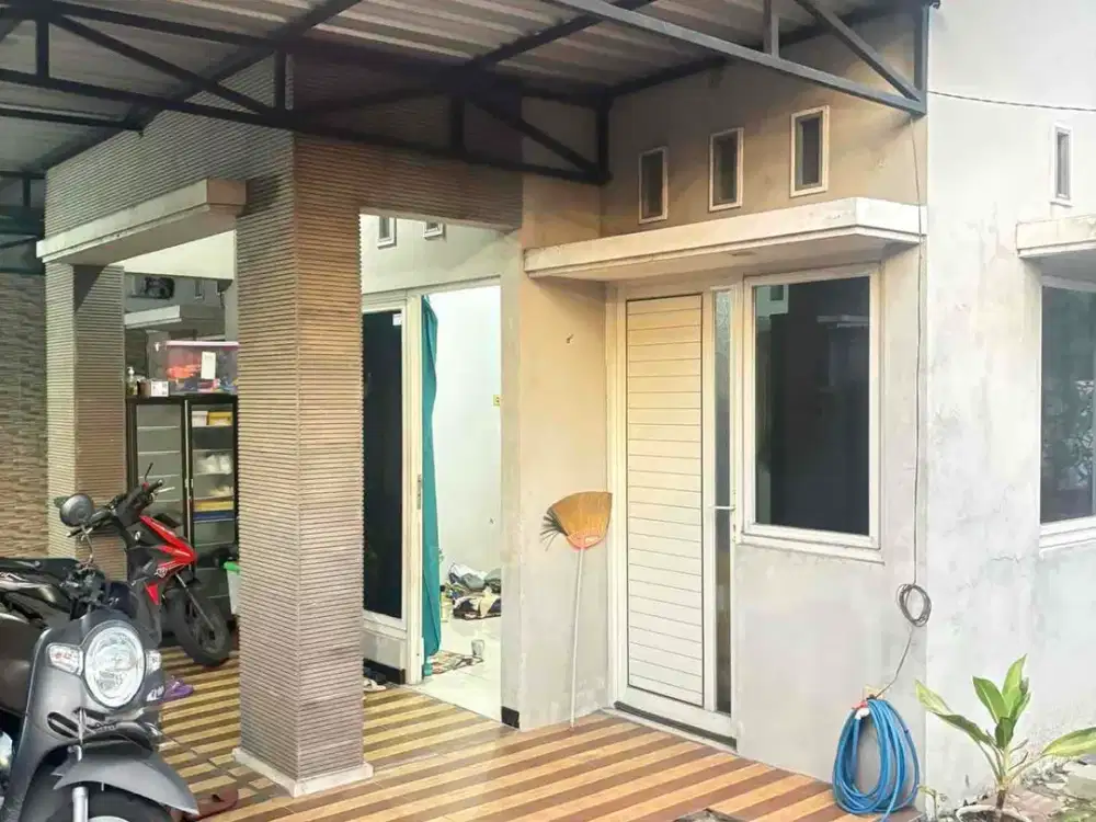 Dijual Rumah Paling Murah dengan Tanah Pekarangan Luas Pondok Jati Sidoarjo Kota dkt Mutiara Citra Garden