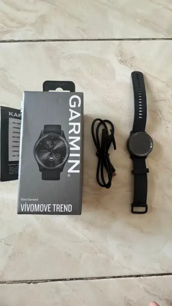 Garmin vivomove trend
